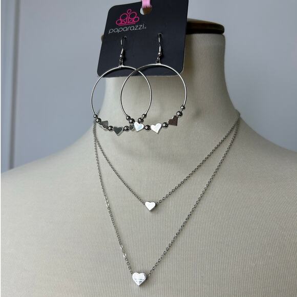 NEW SET of 3 Silver Heart Valentine Necklace, Earring & Bracelet SET - Picture 1 of 7
